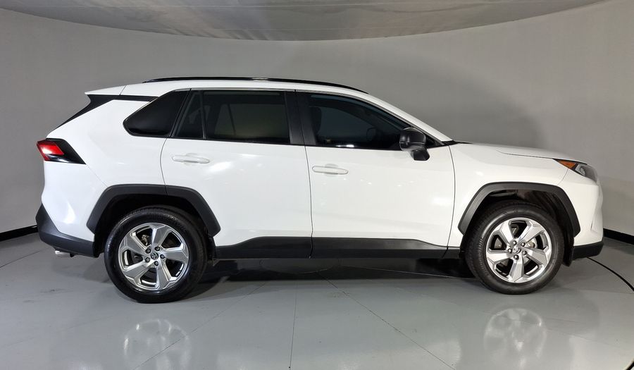 Toyota Rav4 2.5 XLE AUTO Suv 2021