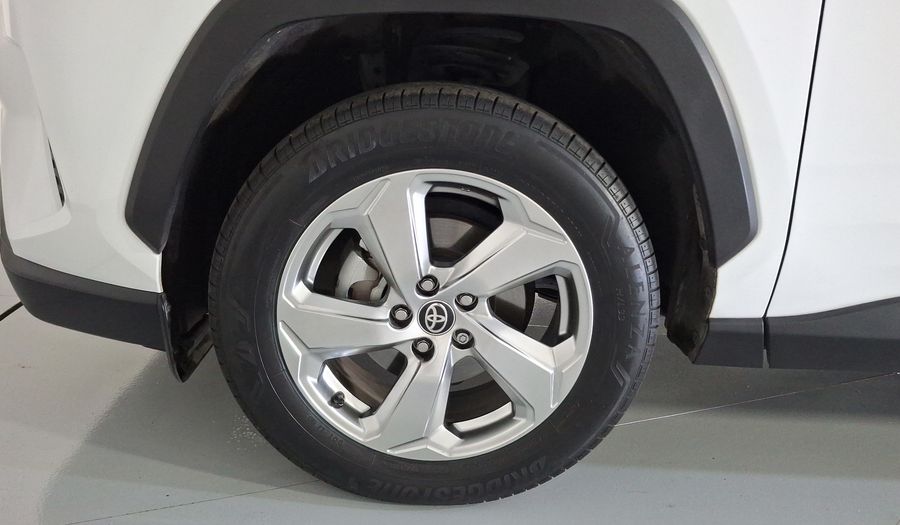 Toyota Rav4 2.5 XLE AUTO Suv 2021