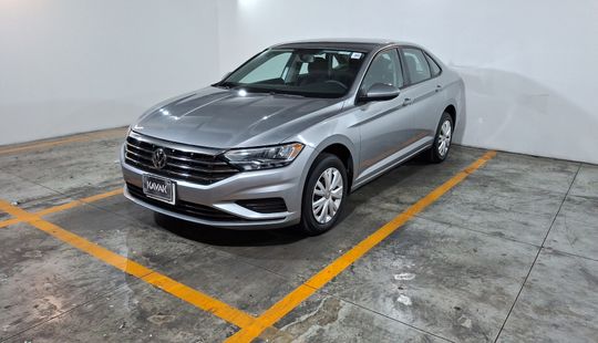 Volkswagen • Jetta