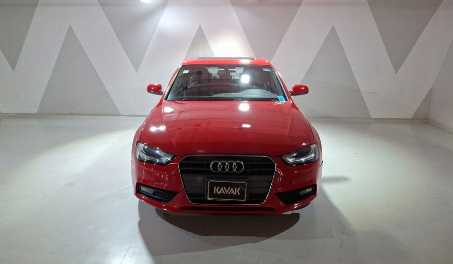 Audi A4 2.0 TFSI TRENDY PLUS MULTITRONIC Sedan 2013
