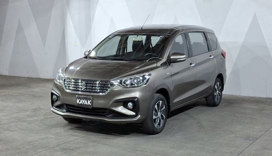 Suzuki • Ertiga