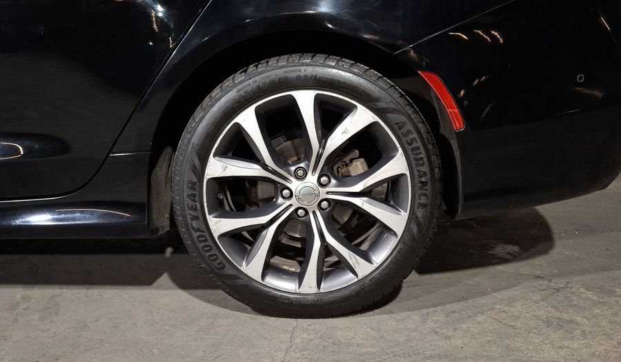 Chrysler 200 3.6 C ADVANCE Sedan 2015