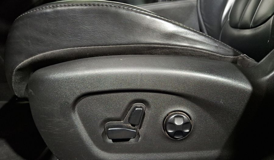 Chrysler 200 3.6 C ADVANCE Sedan 2015