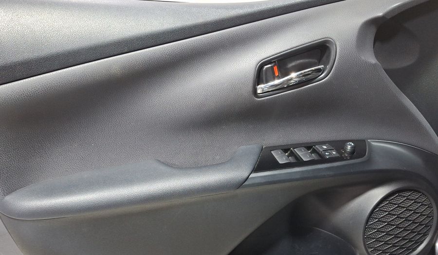 Toyota Prius 1.8 HYBRID BASE AUTO Hatchback 2020