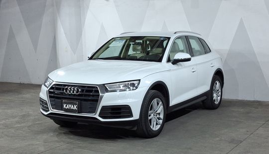 Audi • Q5