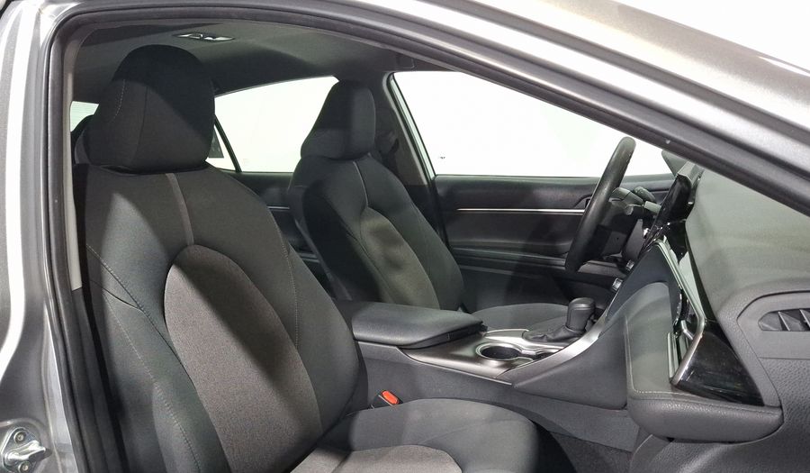 Toyota Camry 2.5 LE AUTO Sedan 2023