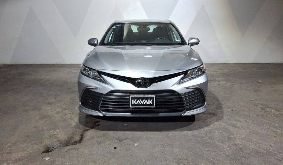Toyota Camry 2.5 LE AUTO Sedan 2023