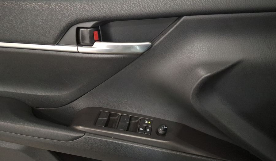 Toyota Camry 2.5 LE AUTO Sedan 2023