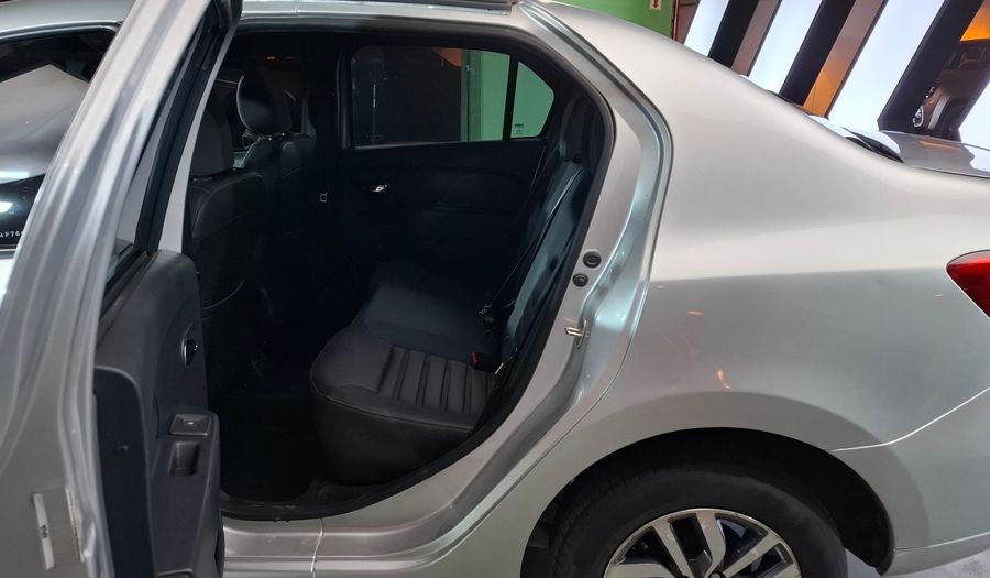 Renault Logan 1.6 INTENS Sedan 2023