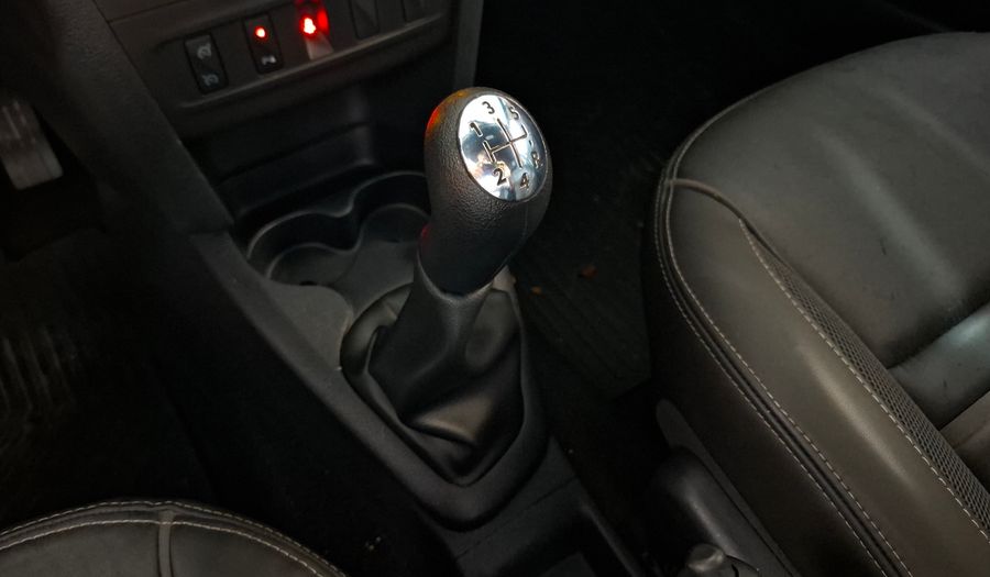 Renault Logan 1.6 INTENS Sedan 2023