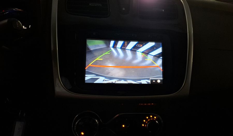 Renault Logan 1.6 INTENS Sedan 2023