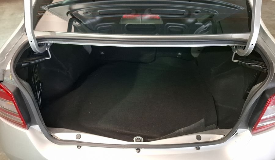 Renault Logan 1.6 INTENS Sedan 2023