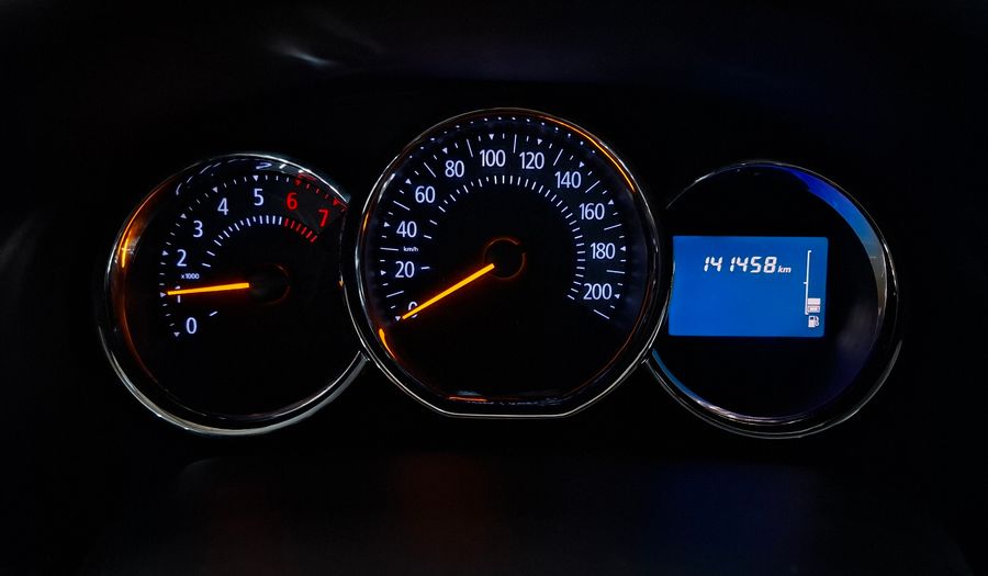 Renault Sandero 1.6 PRIVILEGE PH2 Hatchback 2016