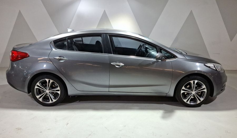 Kia Forte 2.0 SX AT Sedan 2016