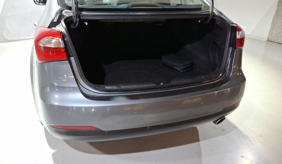 Kia Forte 2.0 SX AT Sedan 2016