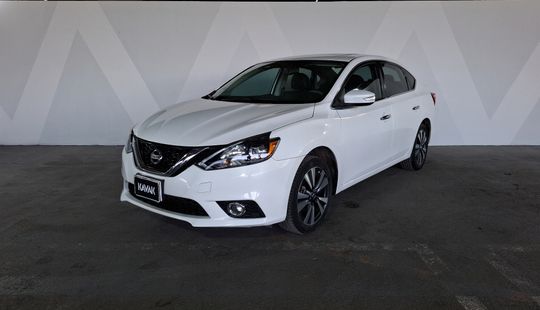 Nissan • Sentra
