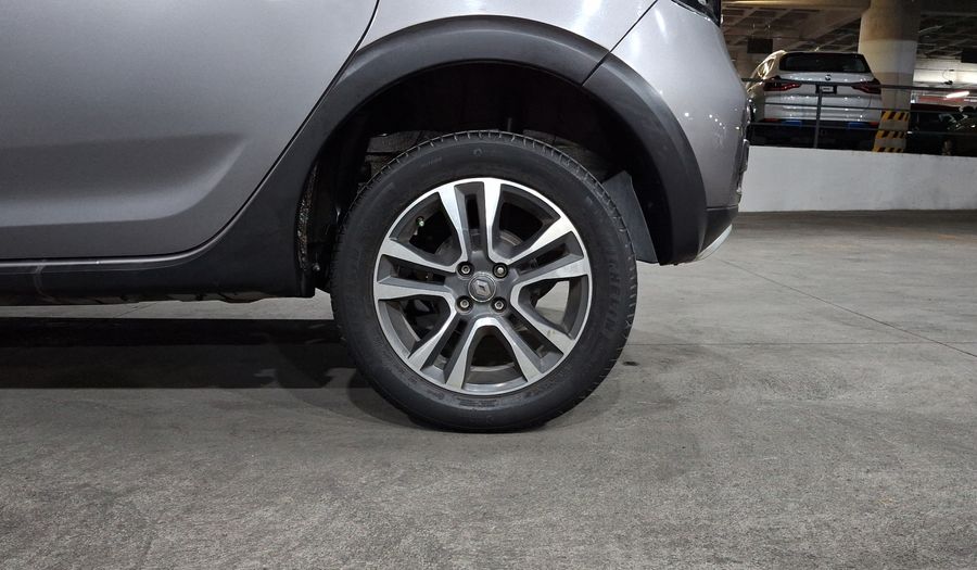 Renault Stepway 1.6 INTENS MT Hatchback 2021