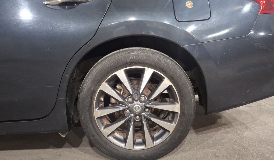 Nissan Altima 2.5 ADVANCE CVT Sedan 2017