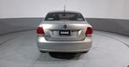 Volkswagen Vento 1.6 HIGHLINE MT Sedan 2014