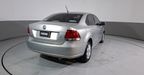 Volkswagen Vento 1.6 HIGHLINE MT Sedan 2014