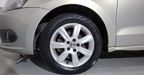 Volkswagen Vento 1.6 HIGHLINE MT Sedan 2014