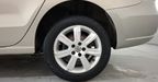 Volkswagen Vento 1.6 HIGHLINE MT Sedan 2014