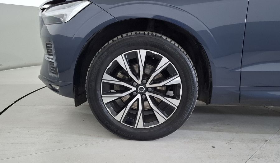 Volvo Xc60 2.0 B5 MHEV PLUS AUTO AWD Suv 2023