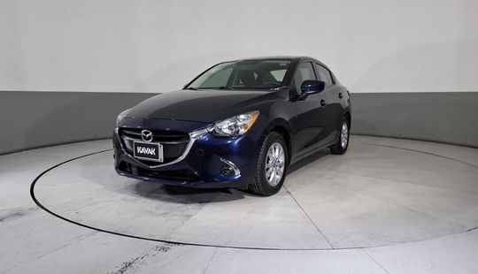 Mazda • Mazda 2