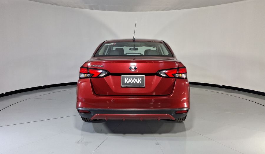 Nissan Versa 1.6 SENSE CVT Sedan 2022