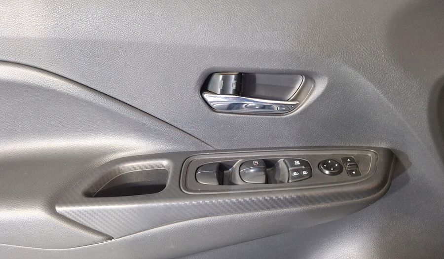 Nissan Versa 1.6 SENSE CVT Sedan 2022