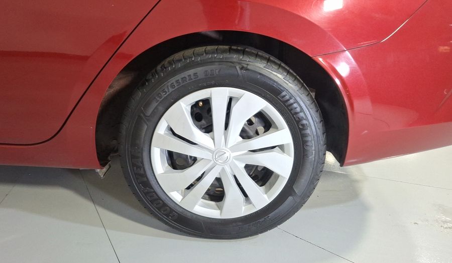 Nissan Versa 1.6 SENSE CVT Sedan 2022