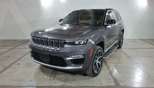 Jeep • Grand Cherokee