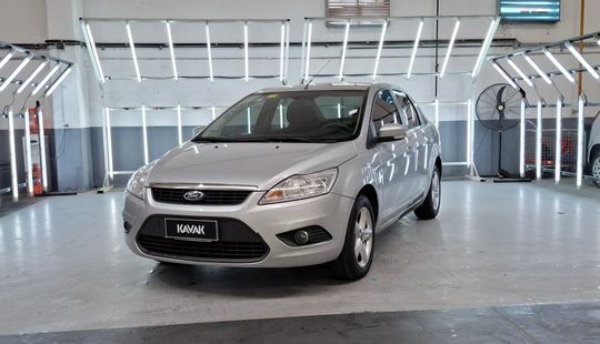 Ford • Focus II