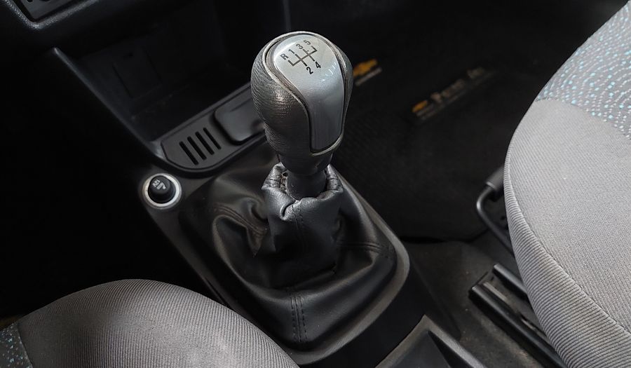 Chevrolet Celta 1.4 LS AB+ABS Hatchback 2013