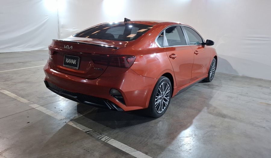 Kia Forte 2.0 GT LINE IVT Sedan 2024