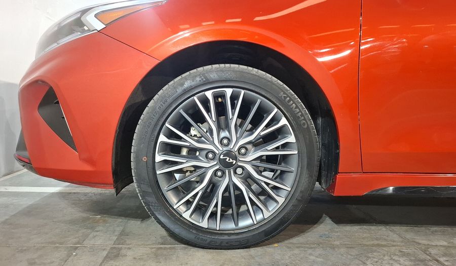 Kia Forte 2.0 GT LINE IVT Sedan 2024