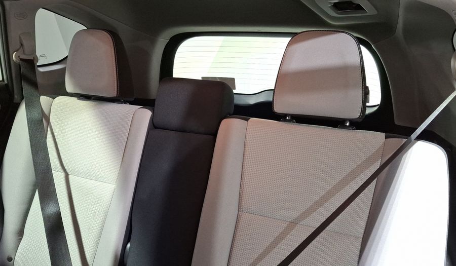 Toyota Rav4 2.5 XLE AWD AT Suv 2016