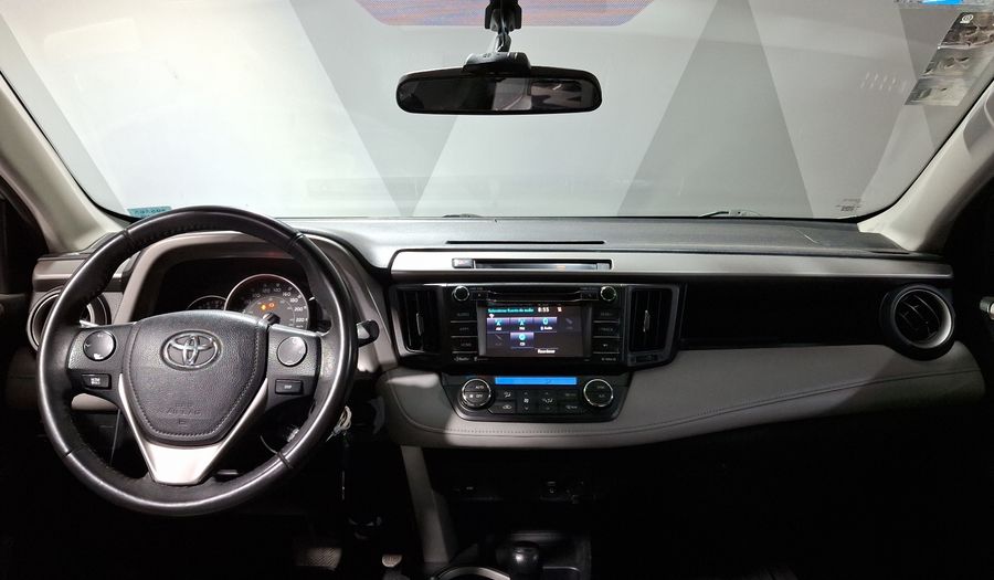 Toyota Rav4 2.5 XLE AWD AT Suv 2016