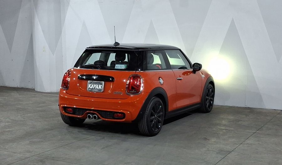 Mini Cooper S 2.0 COOPER CHILI DCT Hatchback 2021