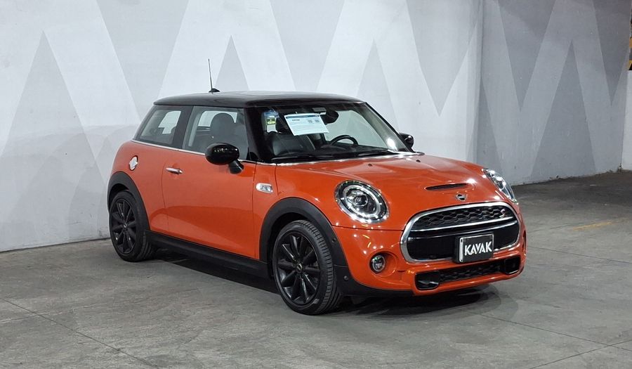 Mini Cooper S 2.0 COOPER CHILI DCT Hatchback 2021