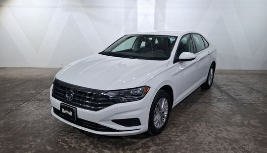 Volkswagen • Jetta