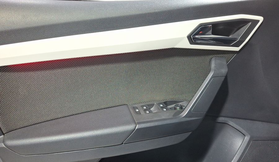 Seat Arona 1.6 XCELLENCE AUTO Suv 2020