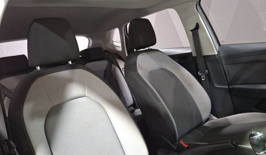 Seat Ibiza 1.6 STYLE Hatchback 2021