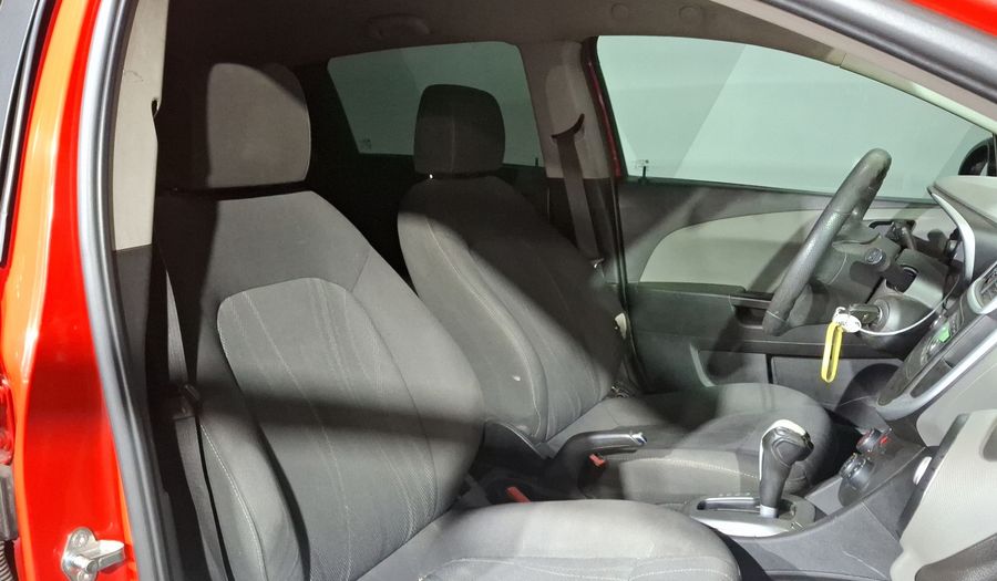 Chevrolet Sonic 1.6 AT K LT Hatchback 2017