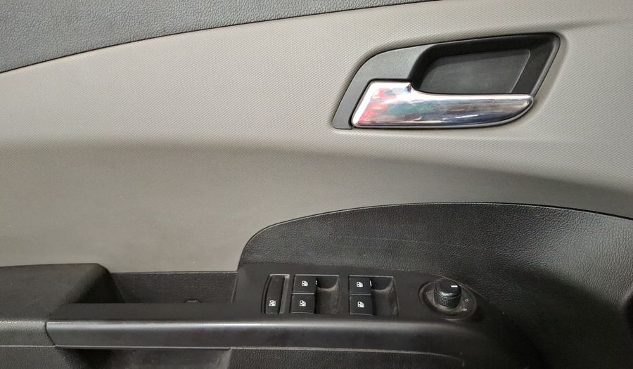 Chevrolet Sonic 1.6 AT K LT Hatchback 2017