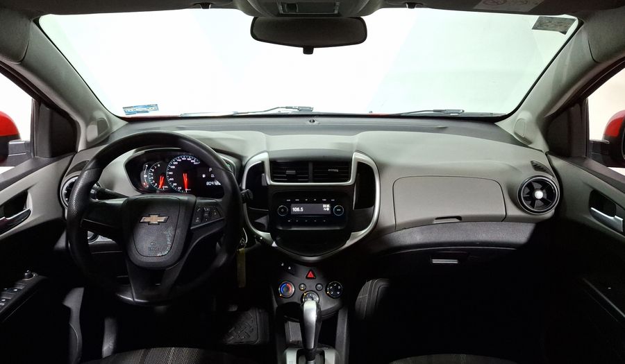 Chevrolet Sonic 1.6 AT K LT Hatchback 2017