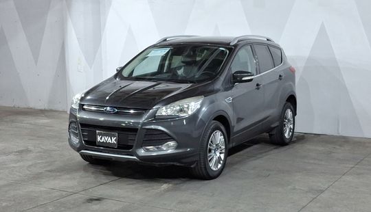 Ford • Escape