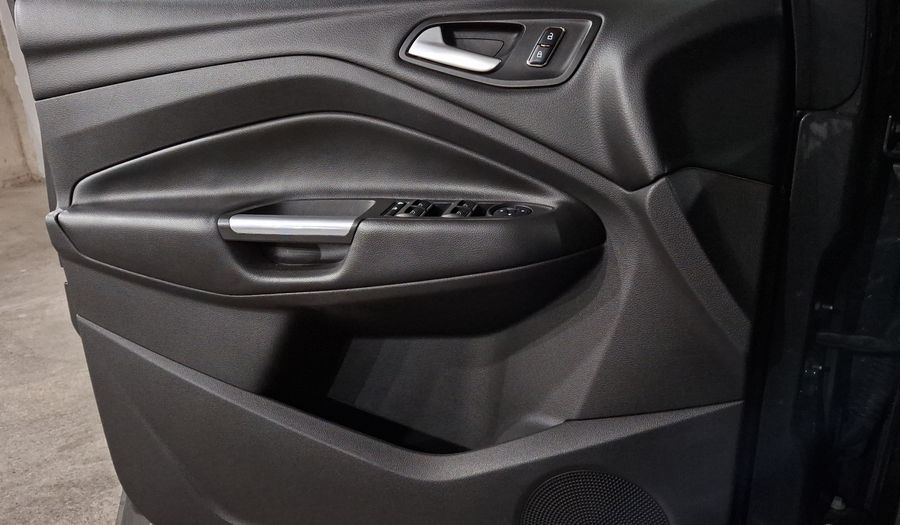 Ford Escape 2.5 TREND ADVANCE I4 AT Suv 2016