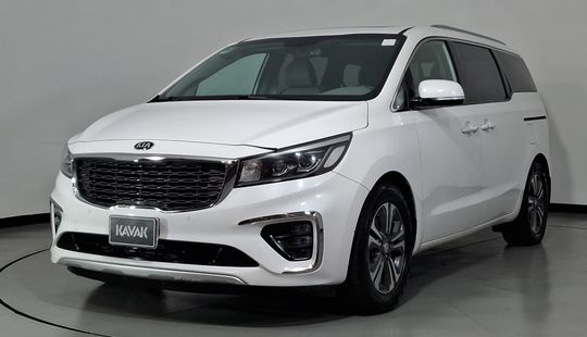 Kia • Sedona