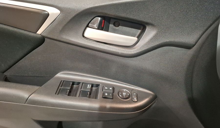 Honda Fit 1.5 FUN MT Hatchback 2015